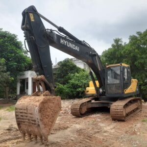 Hyundai 215 L Excavator