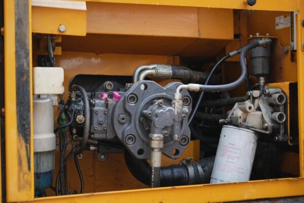 Sany 220 Excavator - Image 2