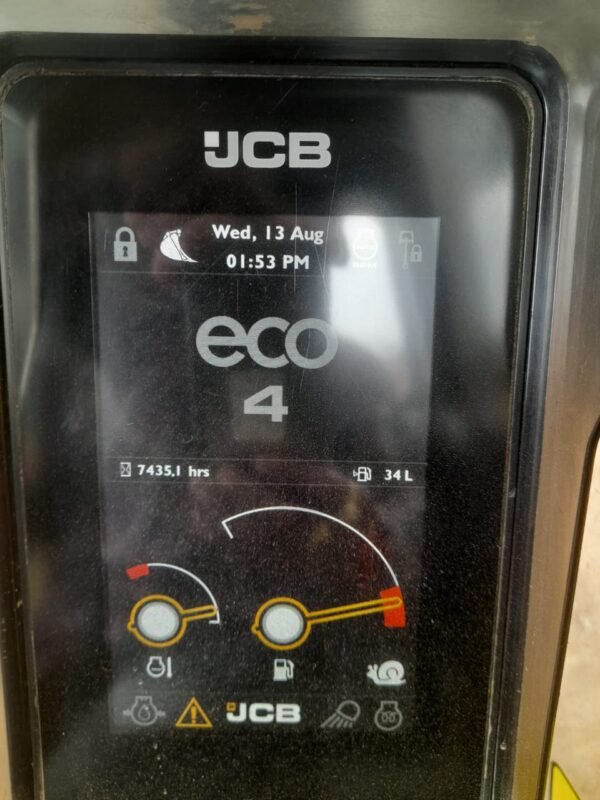 JCB JS215 Excavator - Image 6