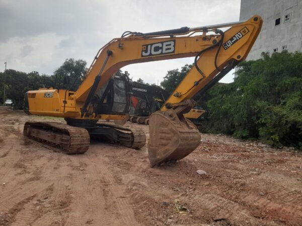 JCB JS215 Excavator - Image 10