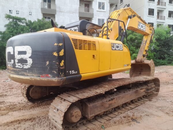 JCB JS215 Excavator - Image 11