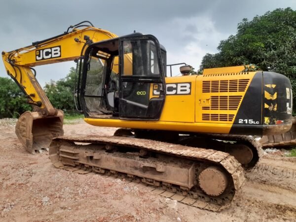 JCB JS215 Excavator - Image 12