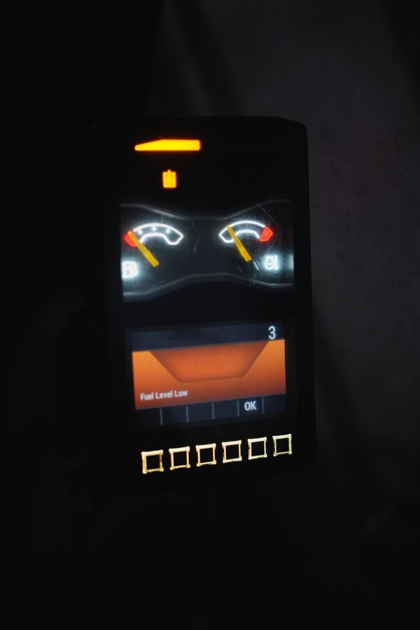 TATA SUPER EX 200 - Image 25