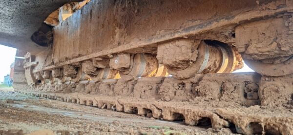 Sany 220 Excavator - Image 2