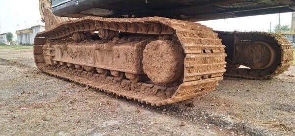 Sany 220 Excavator - Image 13