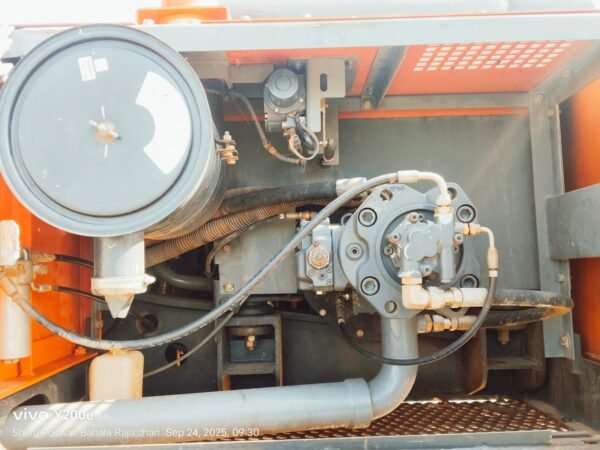 TATA SUPER EX 210 - Image 3