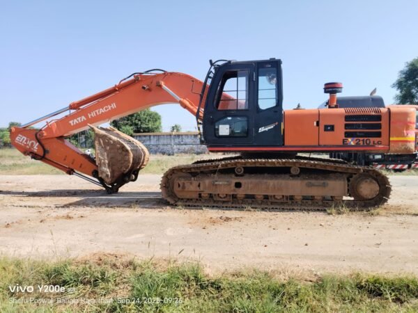 TATA SUPER EX 210
