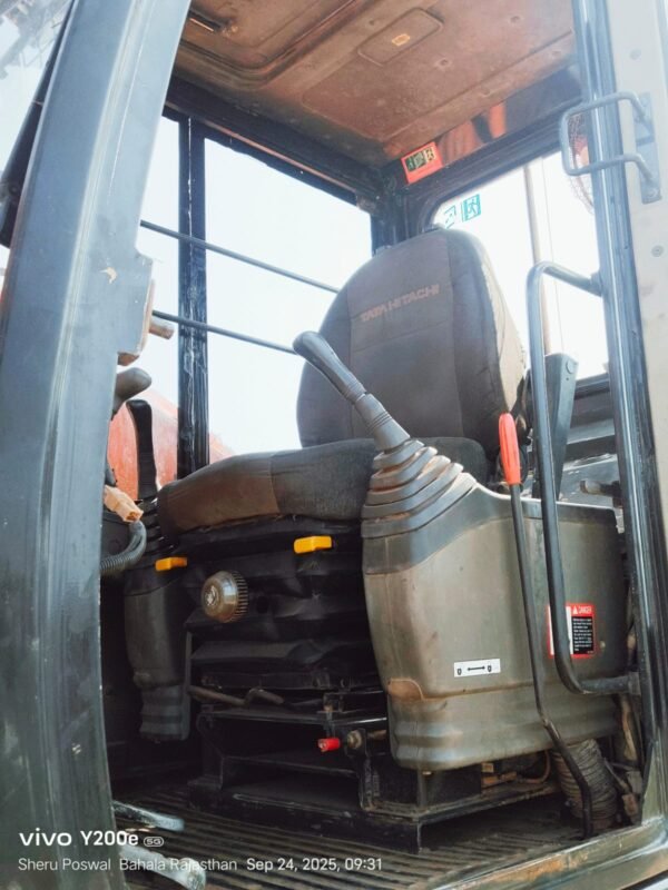 TATA SUPER EX 210 - Image 8