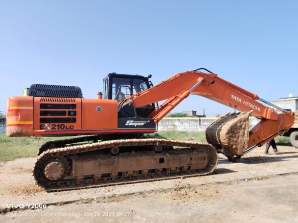 TATA SUPER EX 210 - Image 12