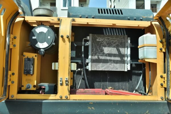 Hyundai R215 L - Image 14